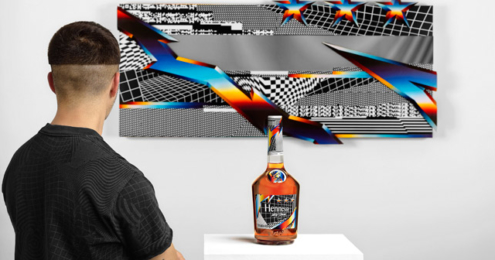 Hennesy Felipe Pantone